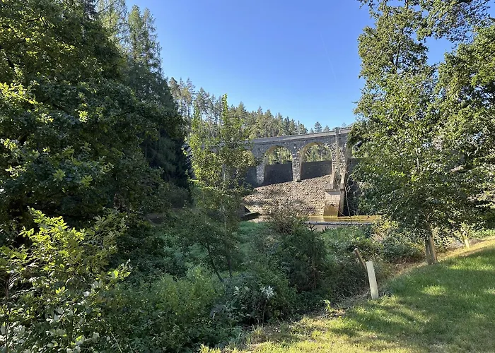 Feriehus Kletecna Pod Skalou